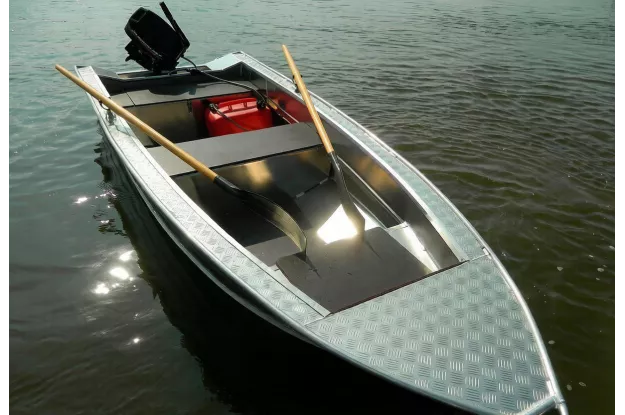 1 - Wyatboat 390 У 