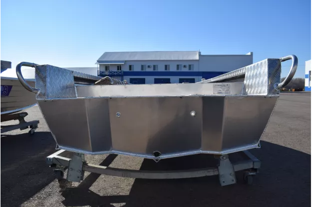 3 - Wyatboat-390 P (1) 