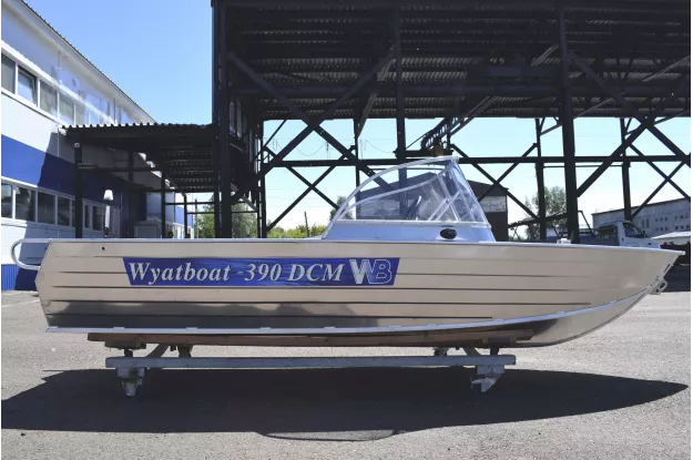 4 - Wyatboat-390 DCM (1) 