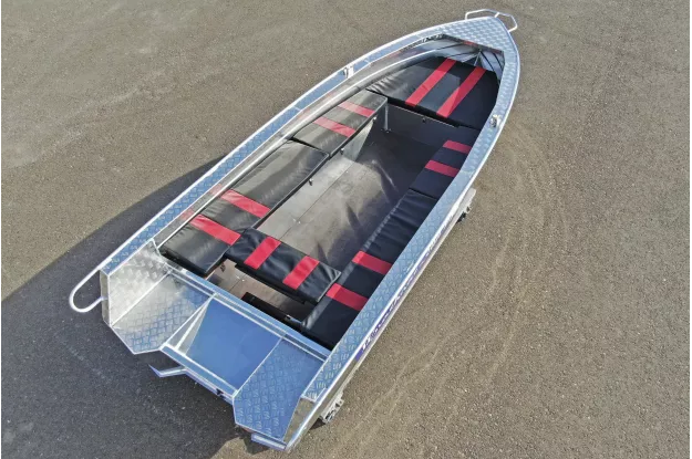 16 - Wyatboat-390РМ 