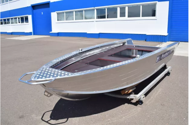 10 - Wyatboat-390РМ 